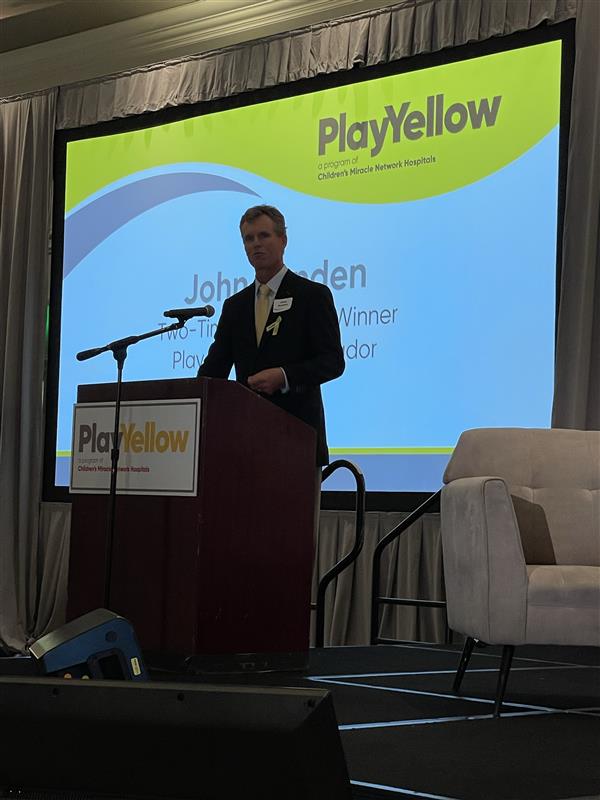 Play Yellow ambassador John Senden speaking at a past Play Yellow event